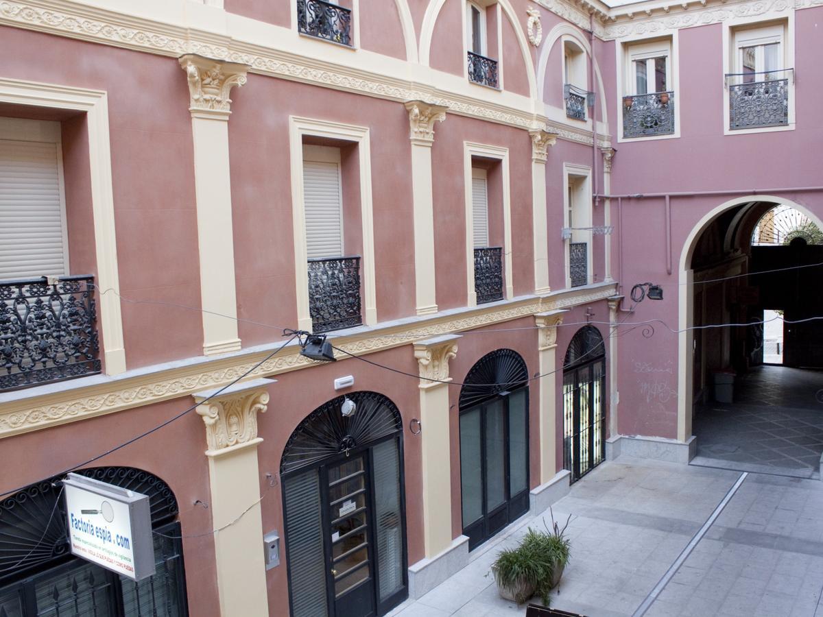 Apartamento Nuevo Y De Lujo En Puerta Del Sol Madrid Exterior photo
